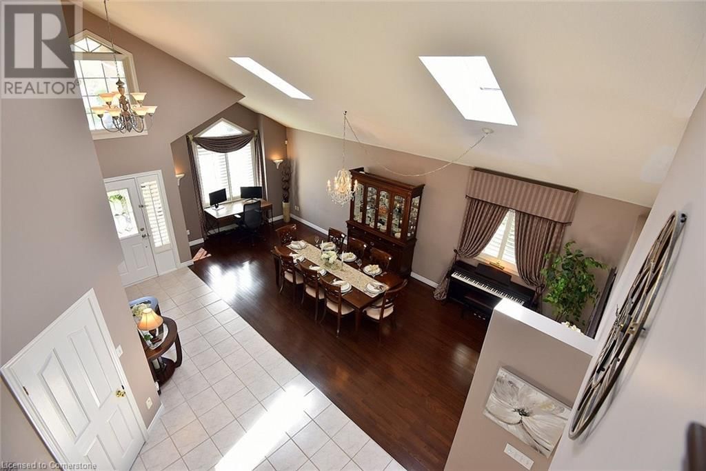 210 CLAUDETTE GATE Image 29