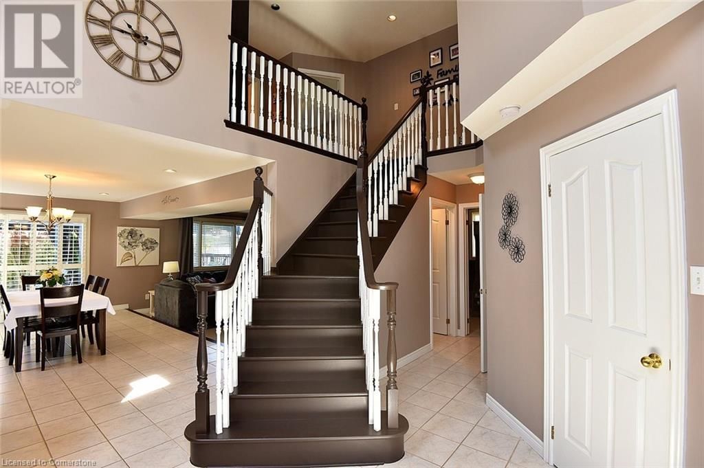 210 CLAUDETTE GATE Image 30