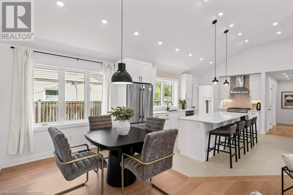 877 CONDOR DRIVE Image 12