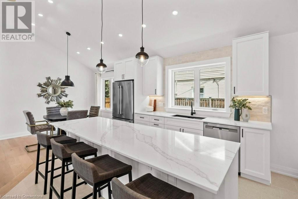 877 CONDOR DRIVE Image 16