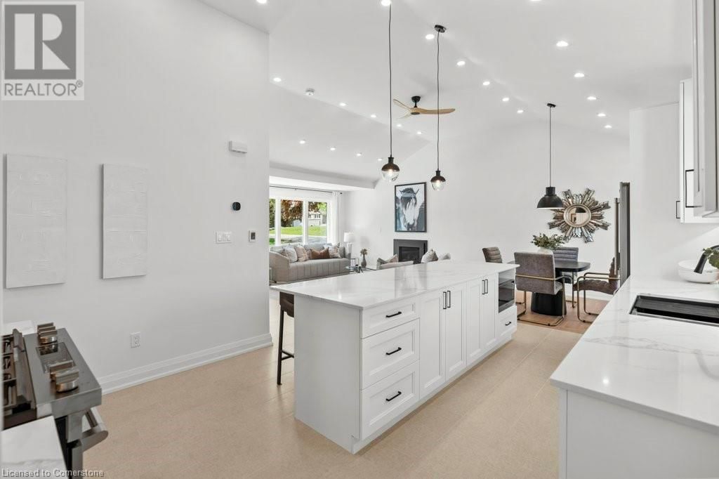877 CONDOR DRIVE Image 21