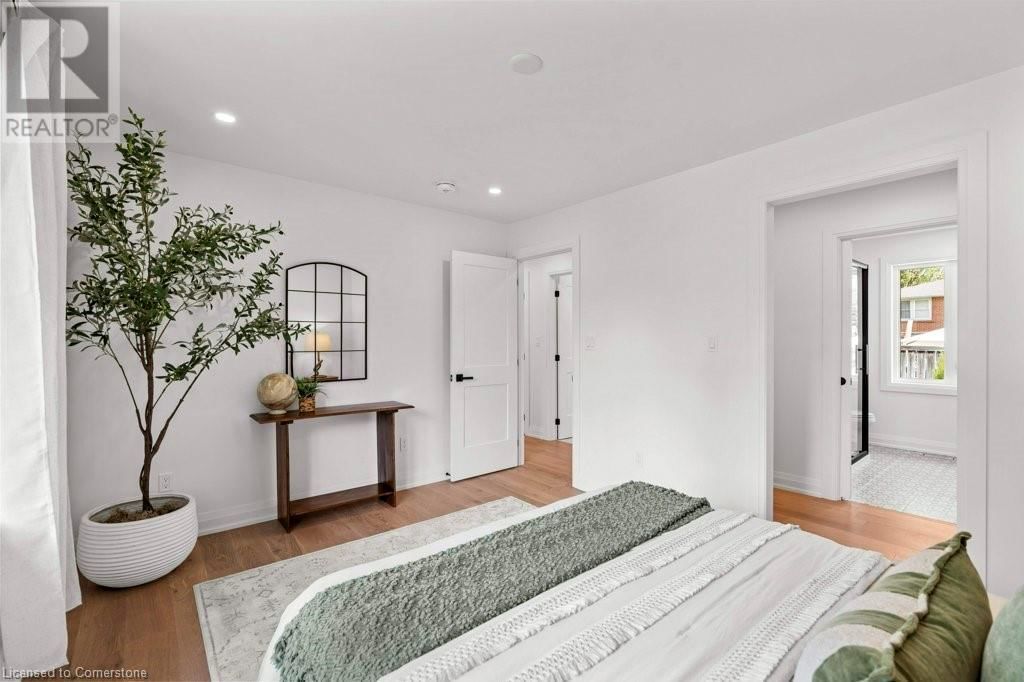 877 CONDOR DRIVE Image 26