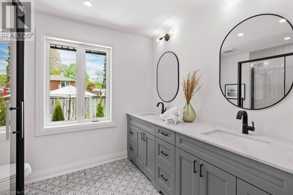 877 CONDOR DRIVE Image 27
