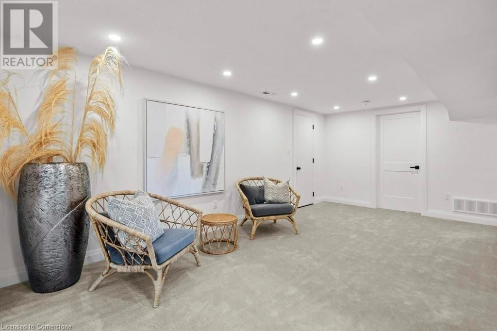 877 CONDOR DRIVE Image 34