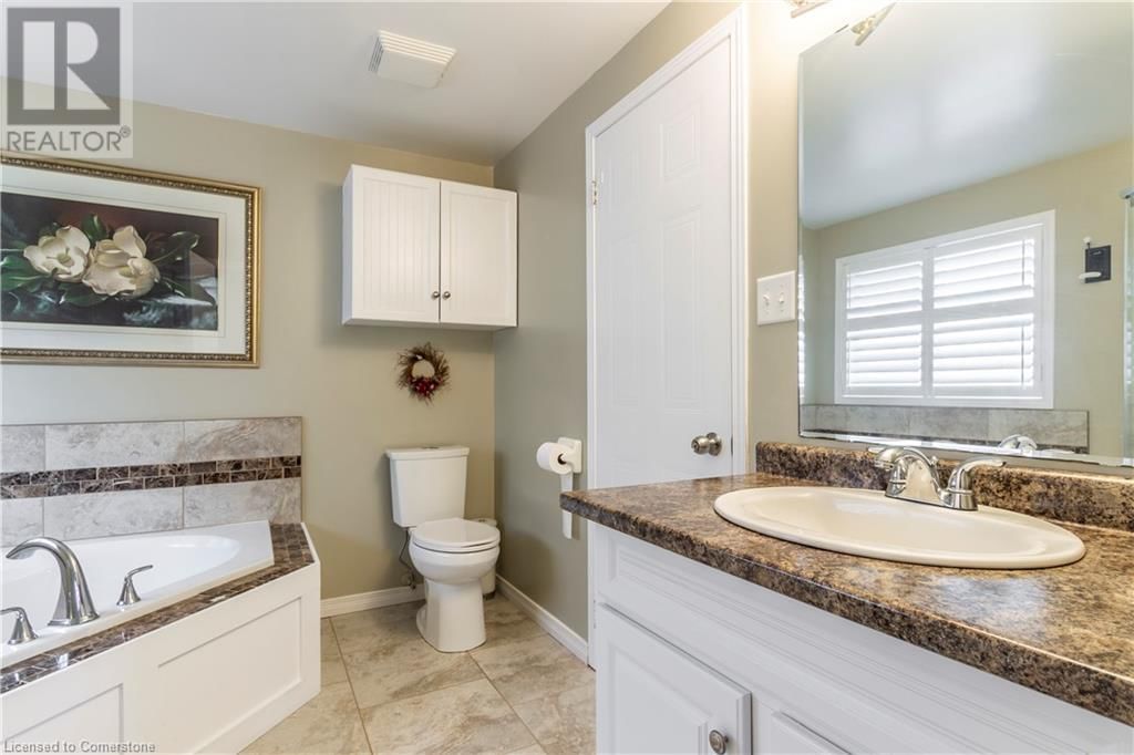 44 CHRYSLER CRESCENT Image 21