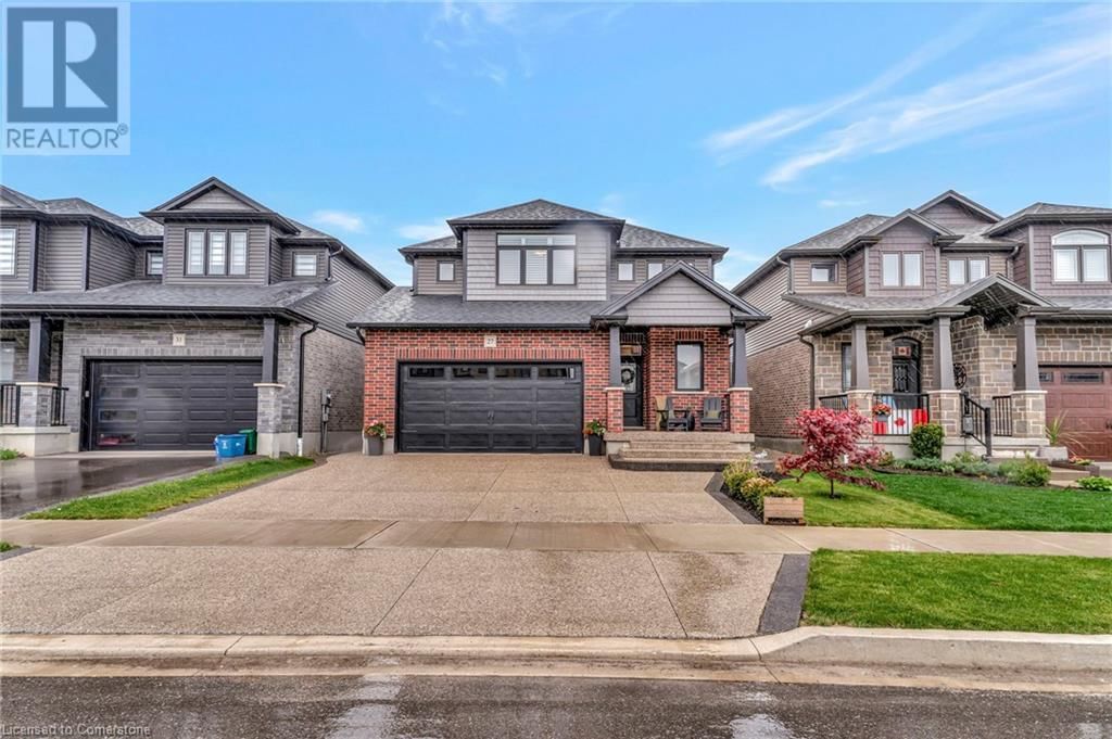 27 QUEENSGATE CRESCENT Image 2