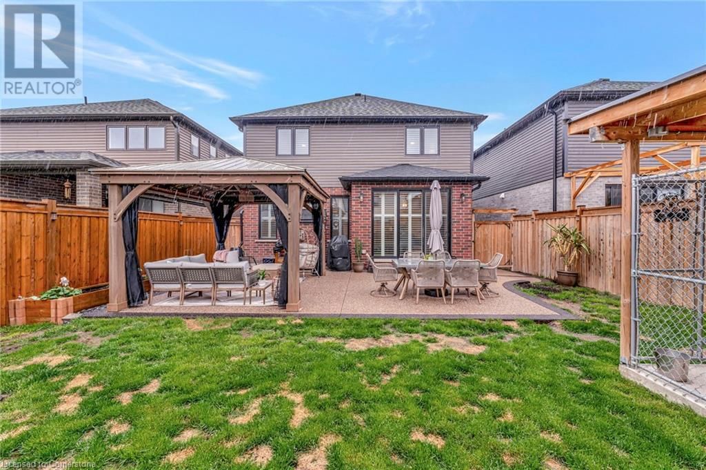 27 QUEENSGATE CRESCENT Image 34