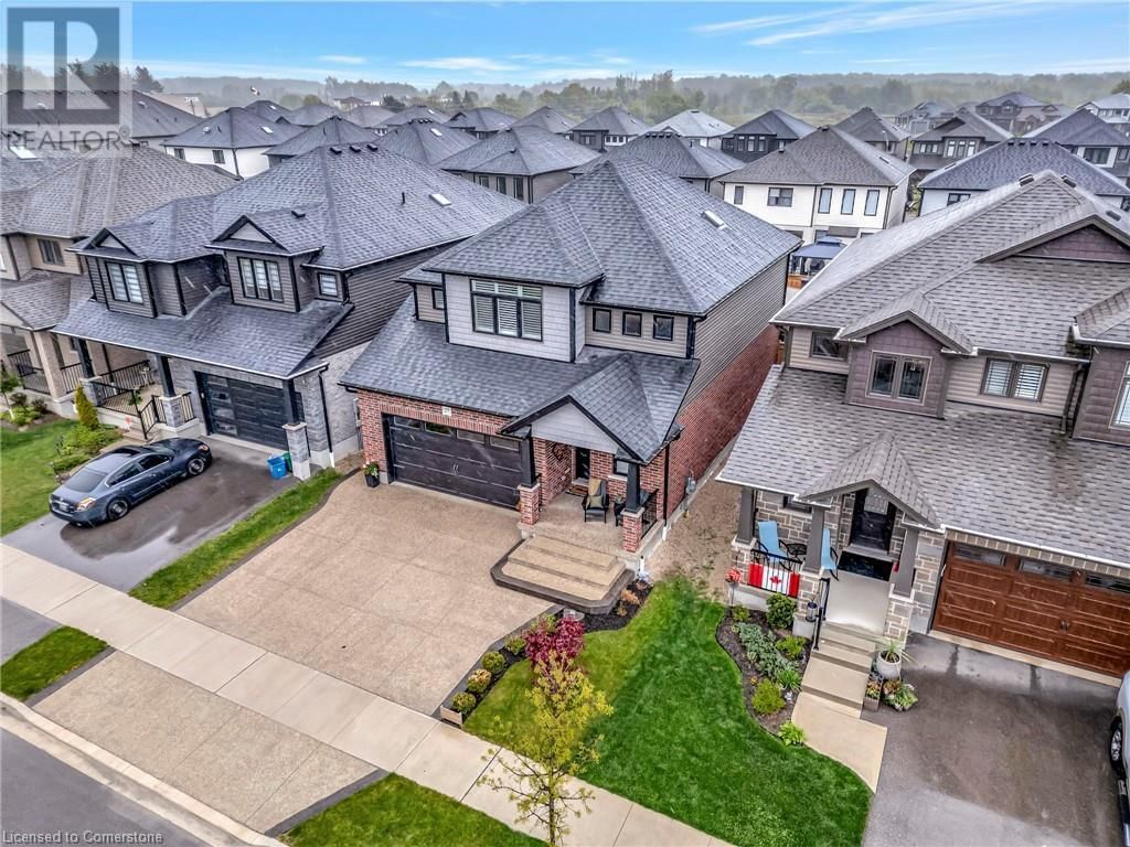 27 QUEENSGATE CRESCENT Image 40