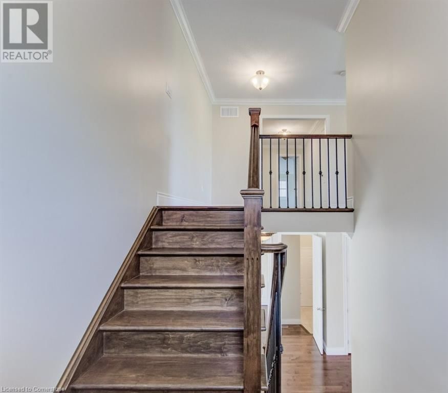 252 EDGEWATER CRESCENT Image 20