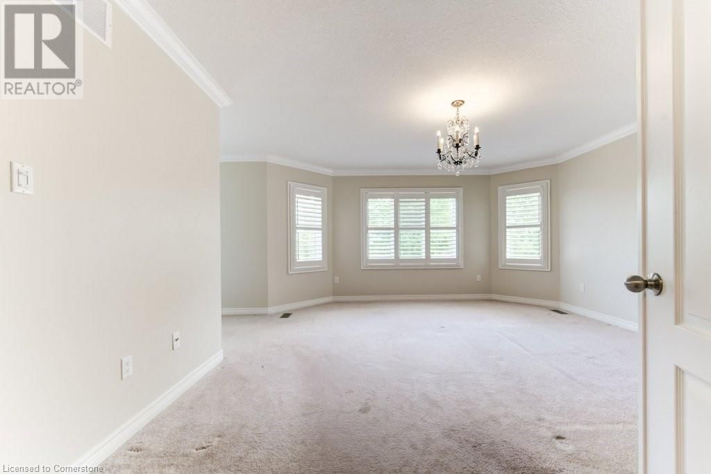252 EDGEWATER CRESCENT Image 32