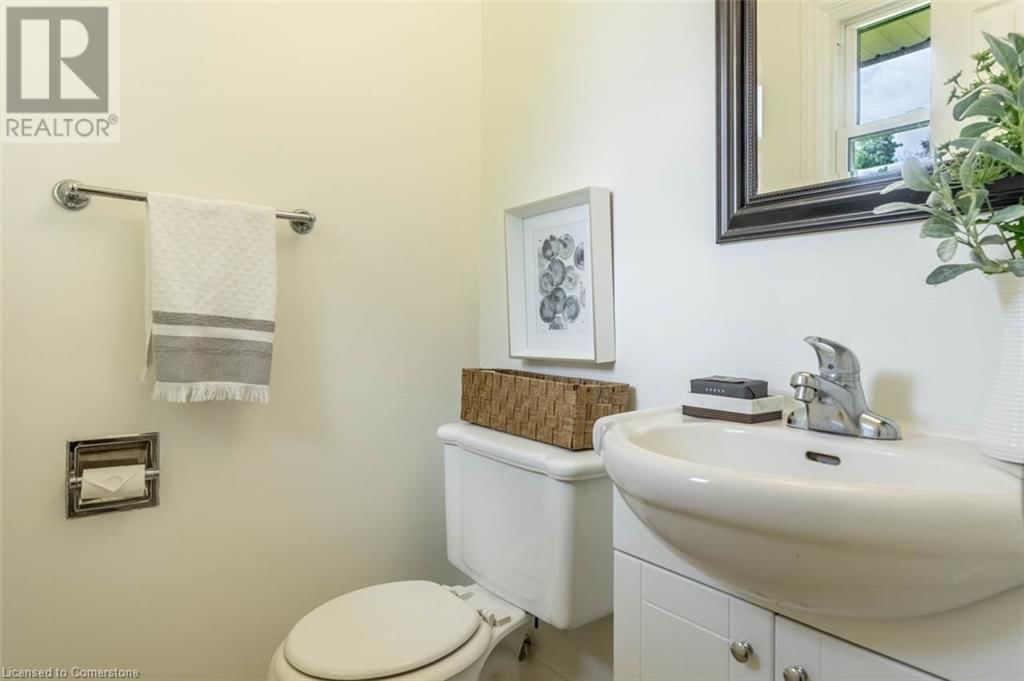 334 FREELTON RD ROAD Image 13