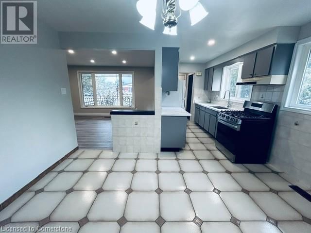 74 BELLINGHAM DRIVE Image 3