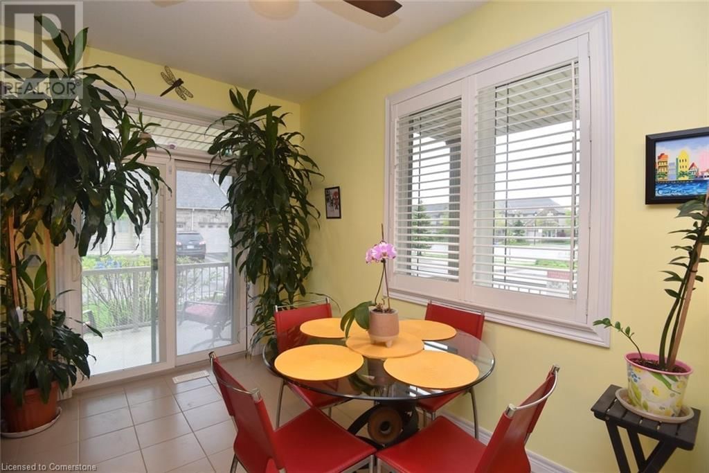 11 ECKER LANE Image 13