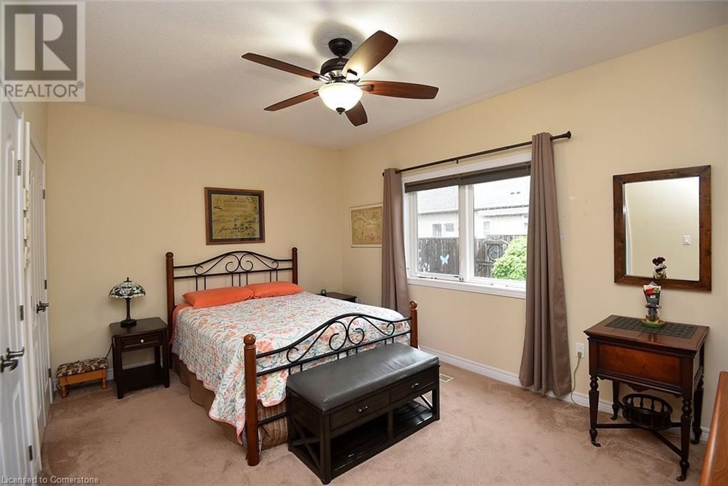 11 ECKER LANE Image 20