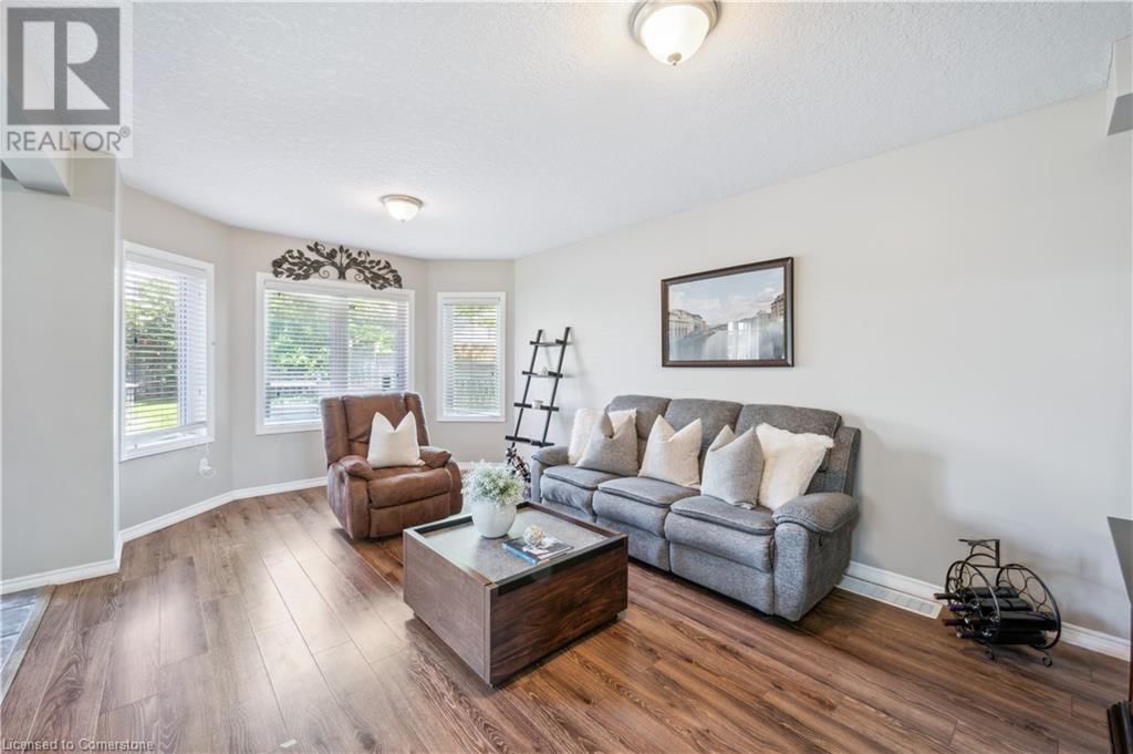 904 RUSH MEADOW COURT Image 12
