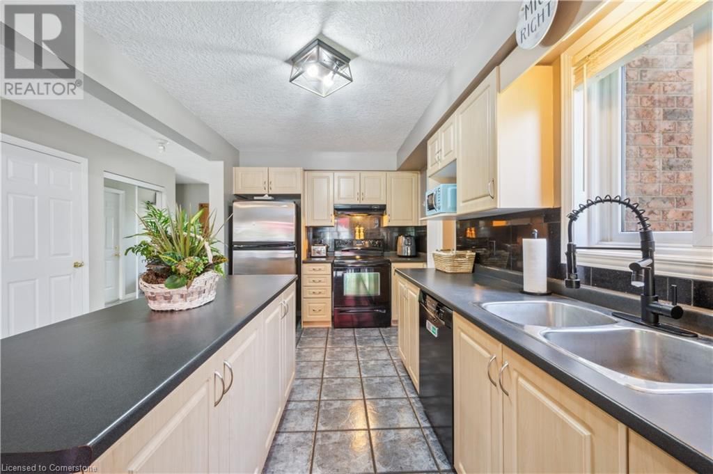 904 RUSH MEADOW COURT Image 16