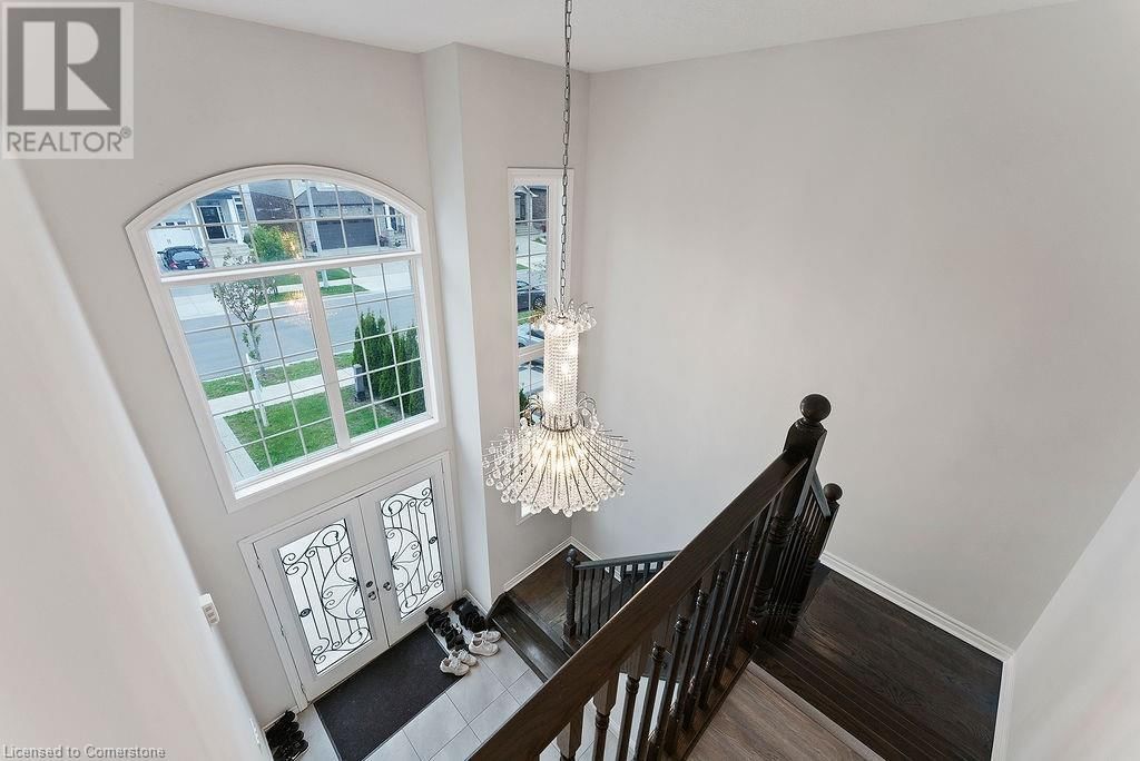 12 ASCOLI DRIVE Image 16