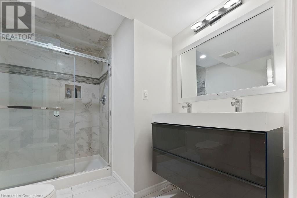 12 ASCOLI DRIVE Image 25
