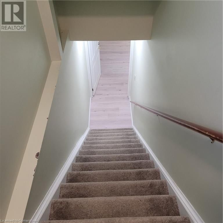 382 QUEEN STREET WEST Image 4