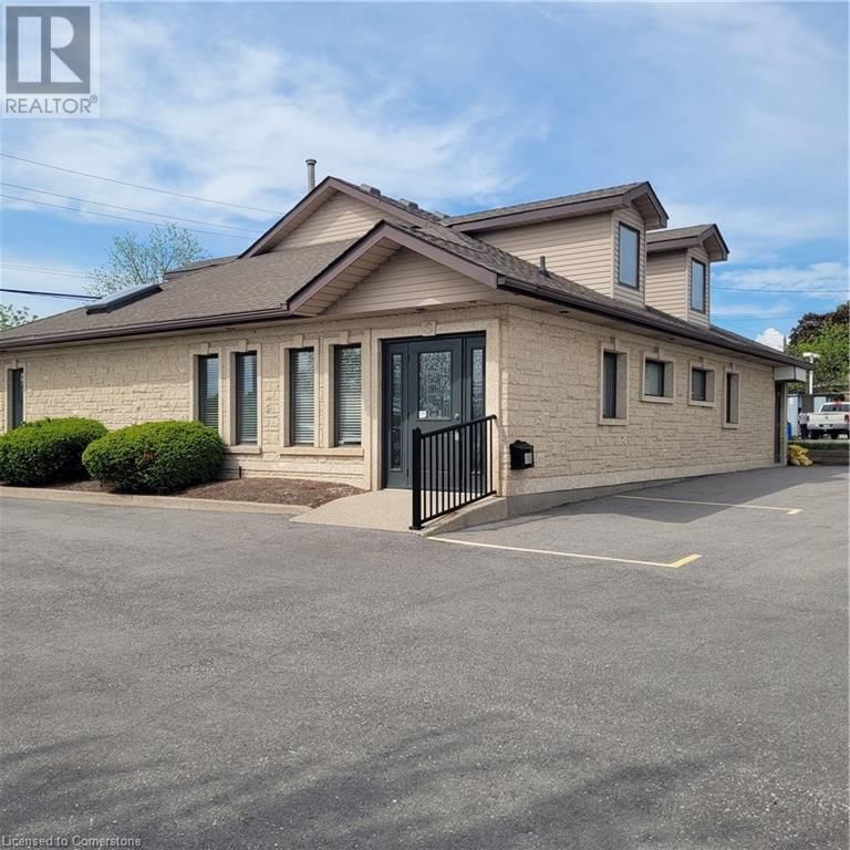 382 QUEEN STREET WEST Image 7