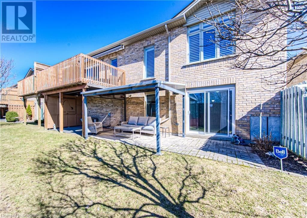 4 - 900 DOON VILLAGE ROAD Image 25