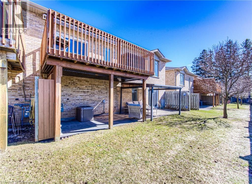 4 - 900 DOON VILLAGE ROAD Image 26