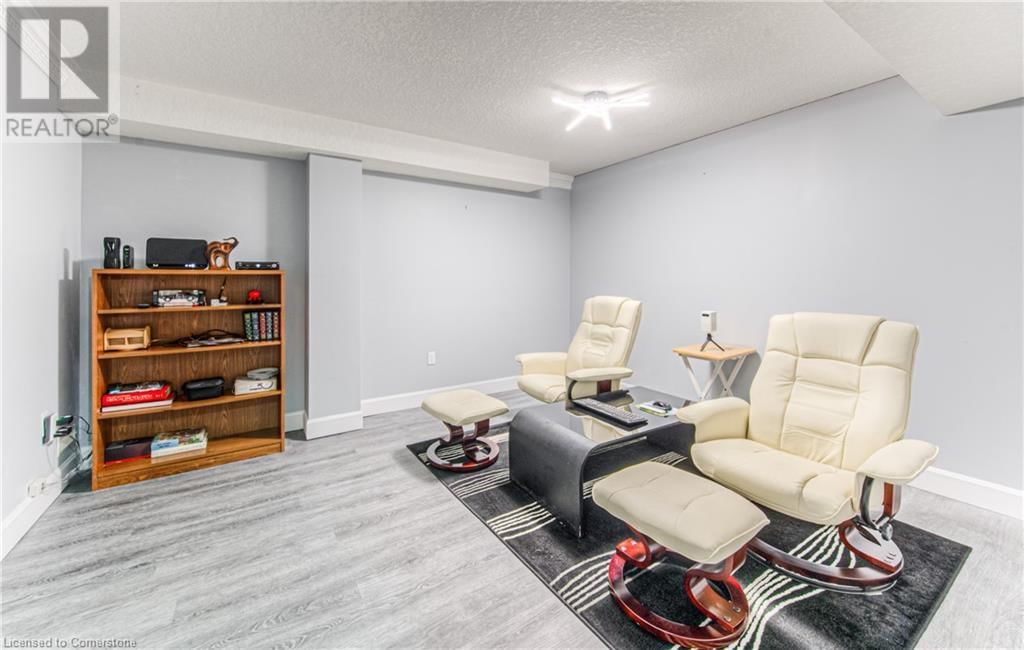 4 - 900 DOON VILLAGE ROAD Image 37