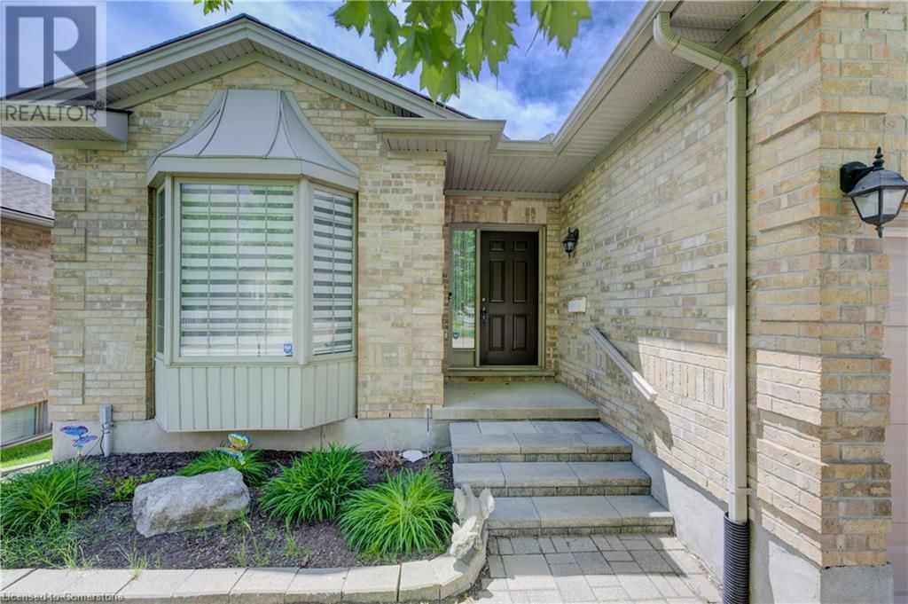 4 - 900 DOON VILLAGE ROAD Image 4