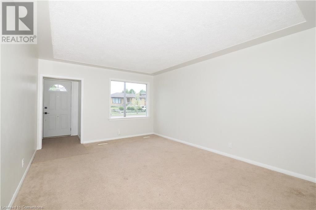 55 HOFFMAN STREET Image 7