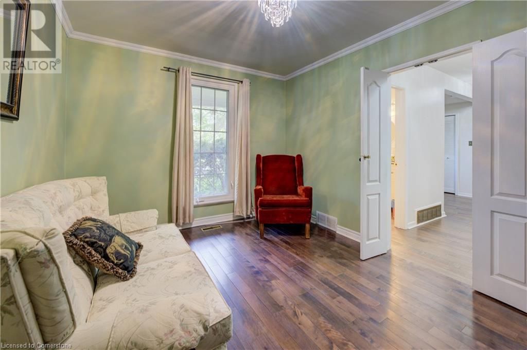 2073 TENOGA DRIVE Image 20
