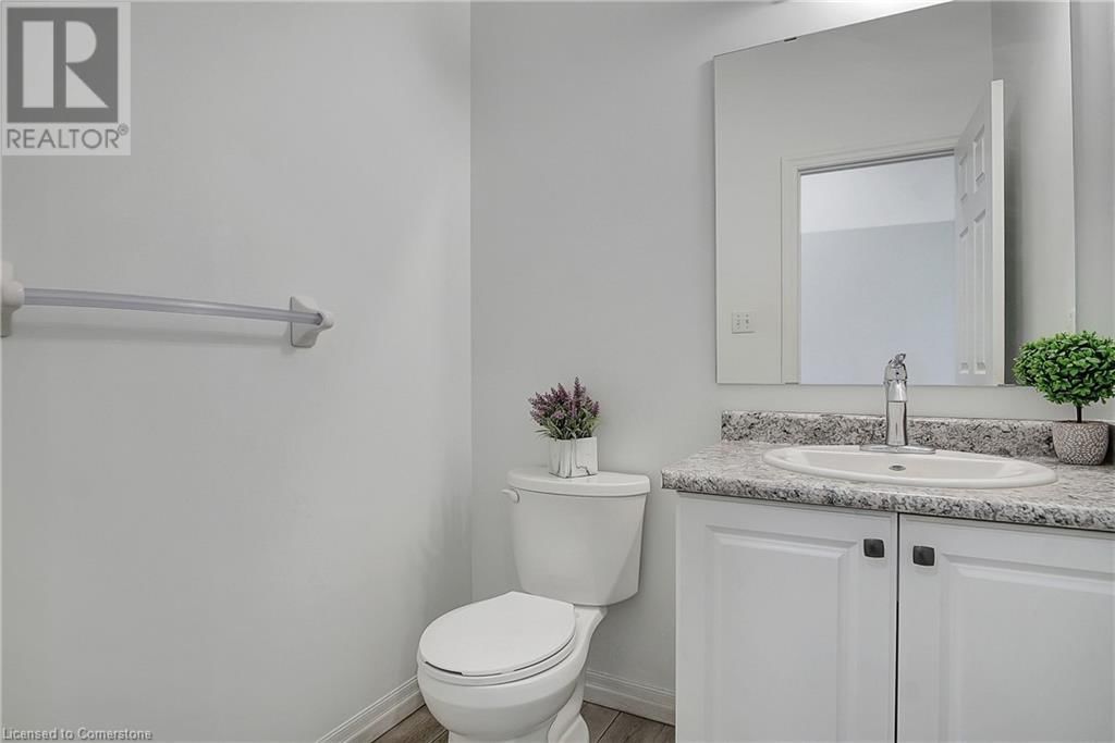 409 FREURE DRIVE Image 6