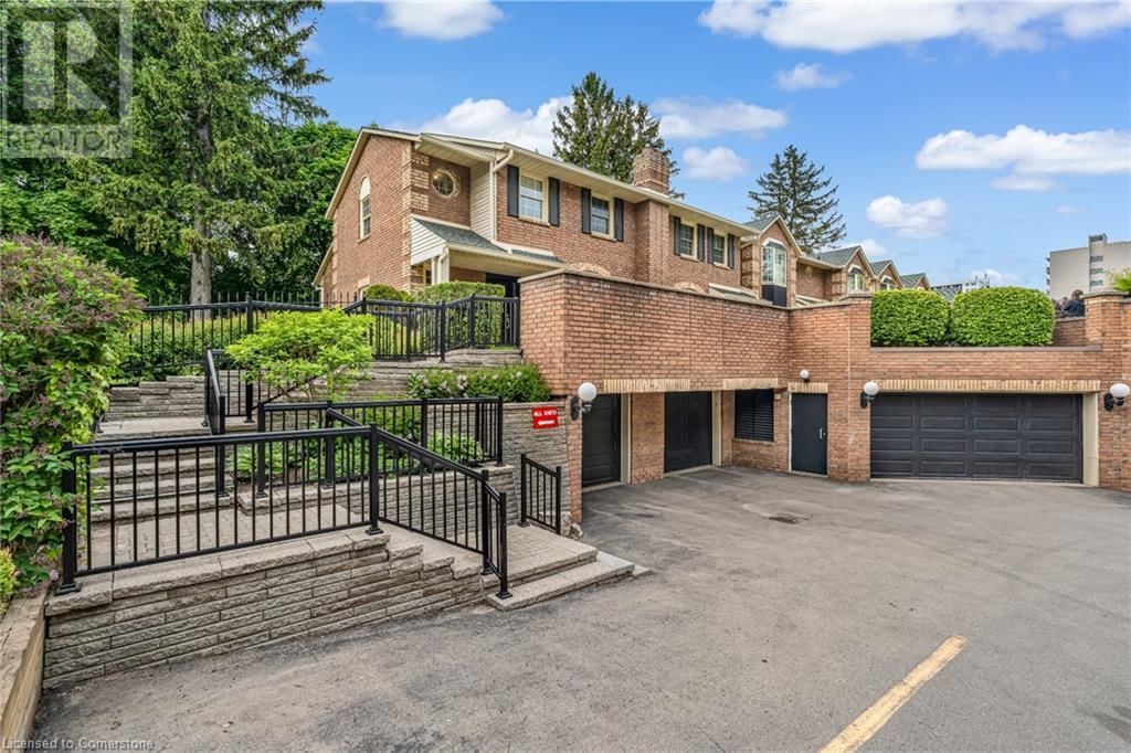 5 - 955 KING ROAD Image 3
