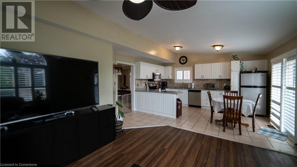 3 MCCURDY DRIVE Image 13