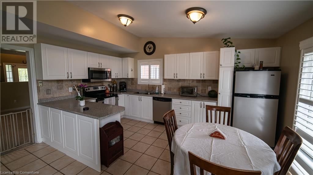 3 MCCURDY DRIVE Image 14