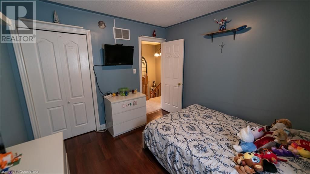 3 MCCURDY DRIVE Image 21