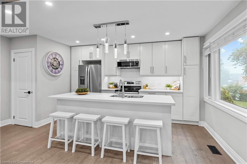 342 EAST 15TH STREET Image 11