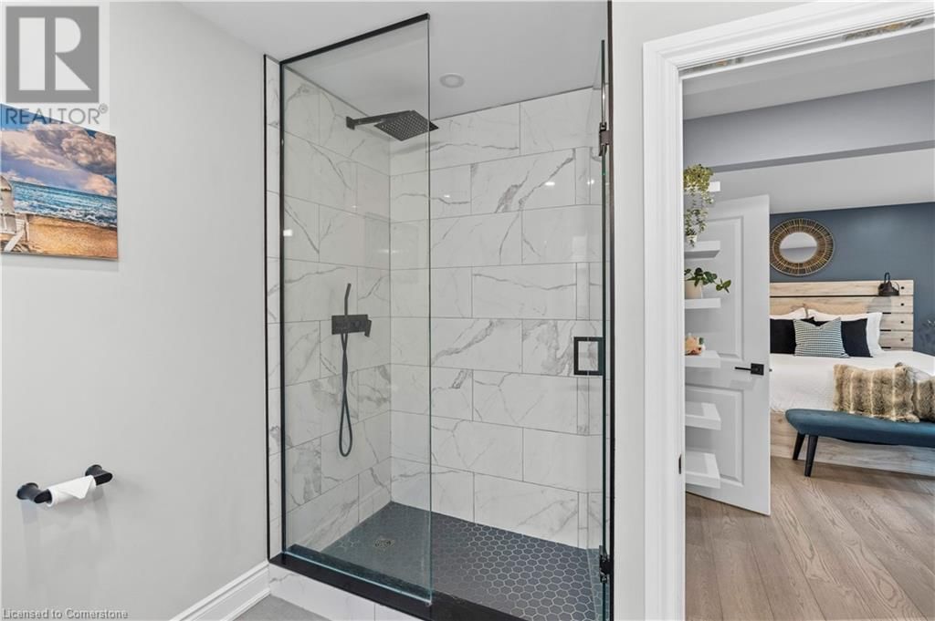 342 EAST 15TH STREET Image 23