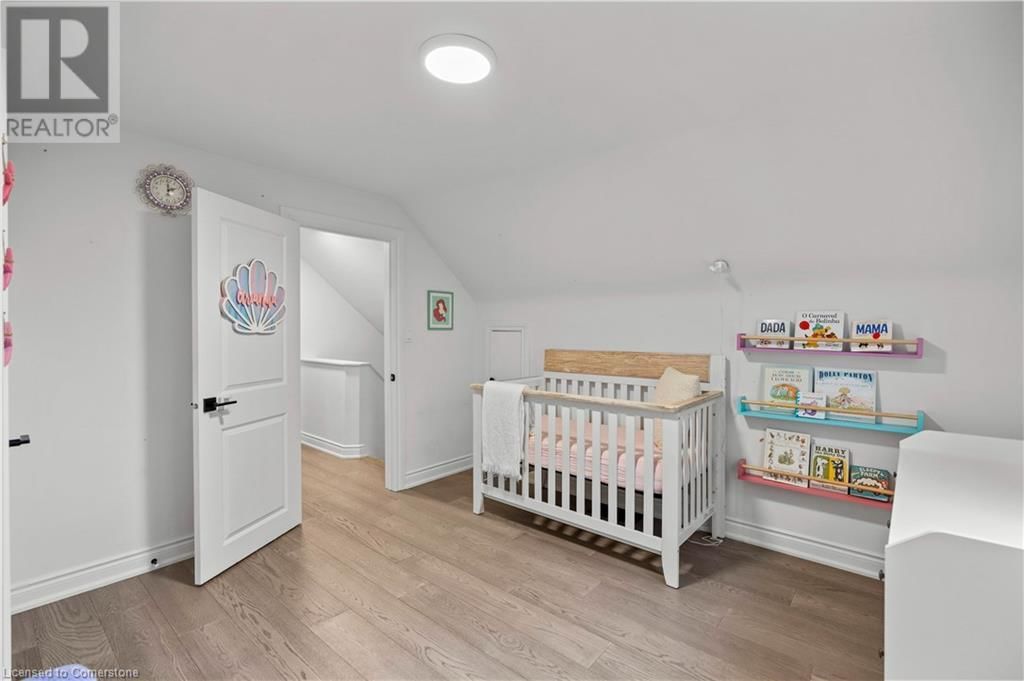 342 EAST 15TH STREET Image 26