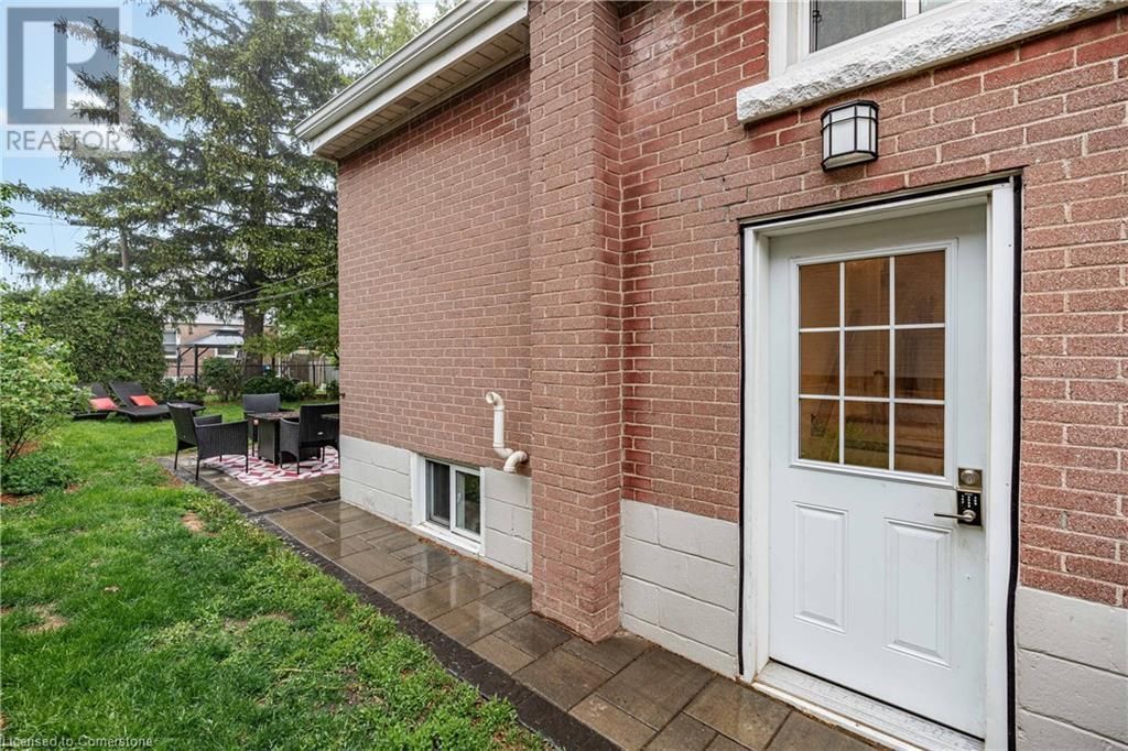 342 EAST 15TH STREET Image 40