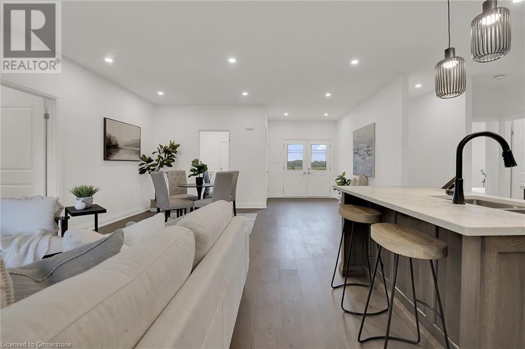 786 SOUTH COAST DRIVE Image 11