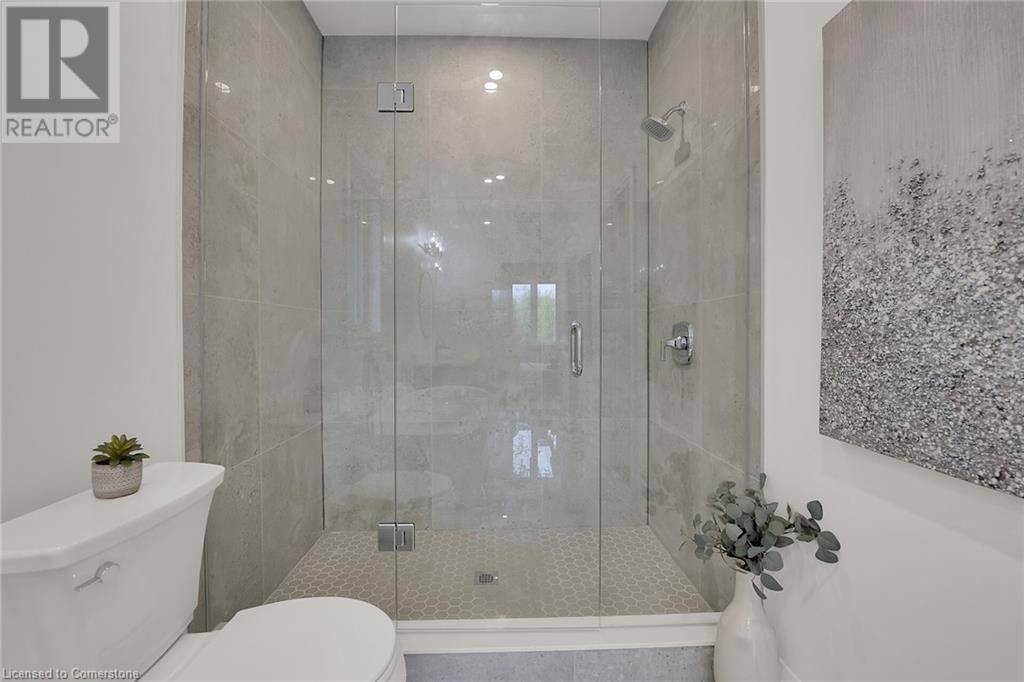 786 SOUTH COAST DRIVE Image 29