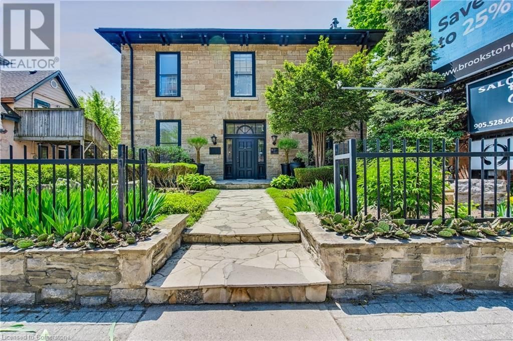 393 KING STREET WEST Image 1
