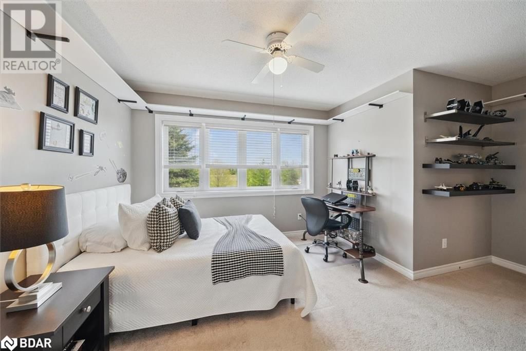 102 HERREMA BOULEVARD Image 29