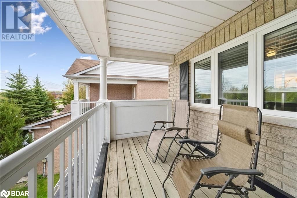 102 HERREMA BOULEVARD Image 38
