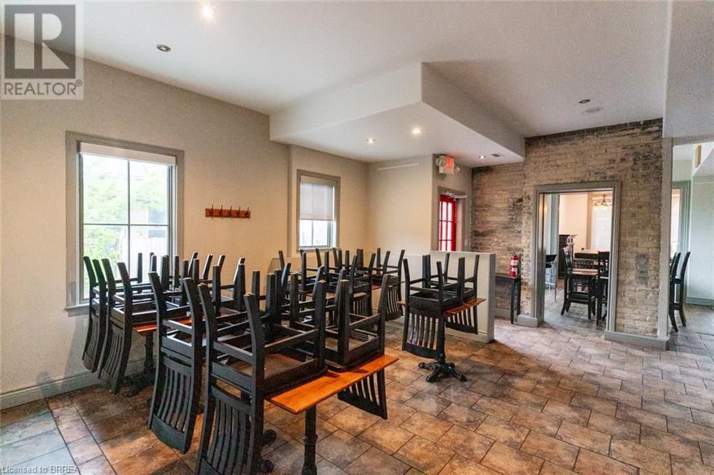 199 BRANT AVENUE Image 15