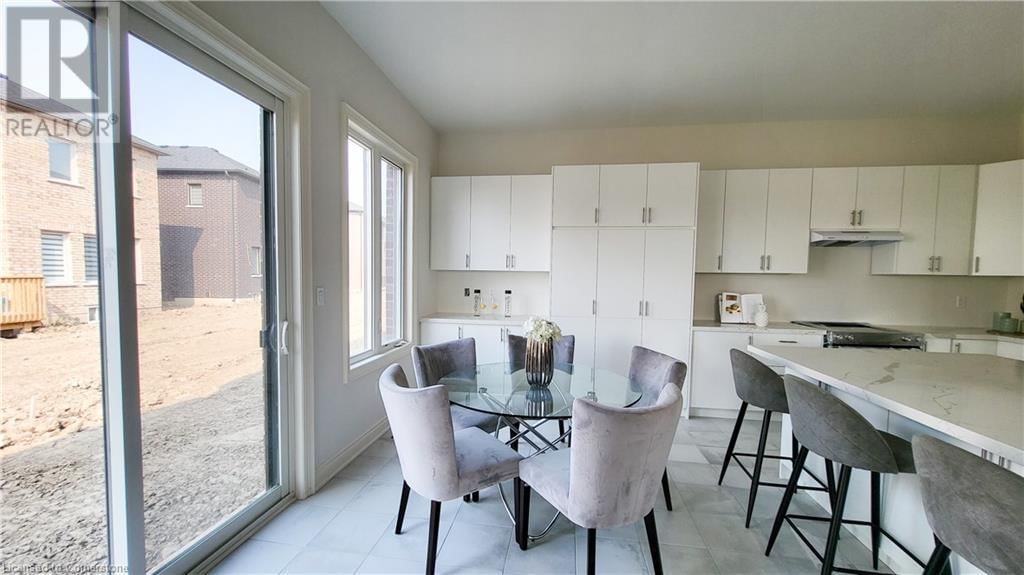 466 HUMPHREY STREET Image 10