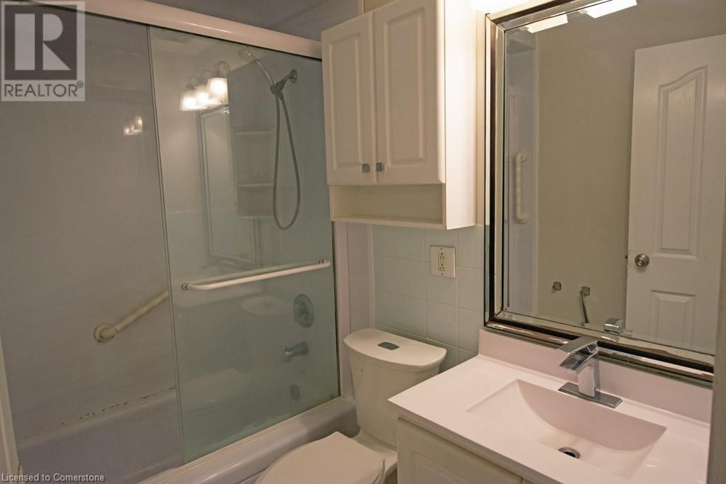 5 - 11 COLMAR PLACE Image 14