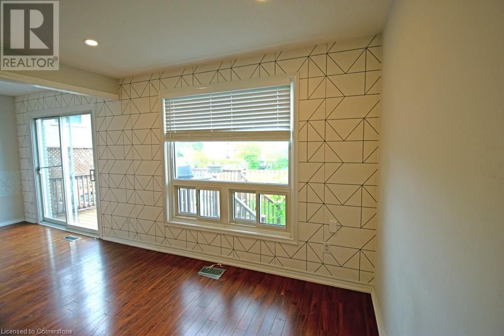 5 - 11 COLMAR PLACE Image 5
