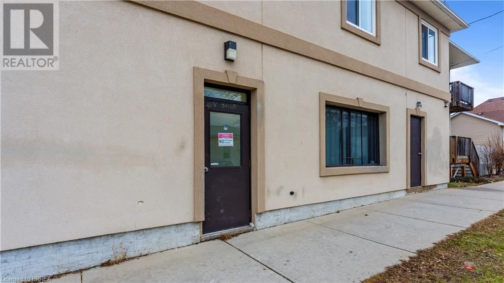 2 - 163 MARKET DRIVE Image 2