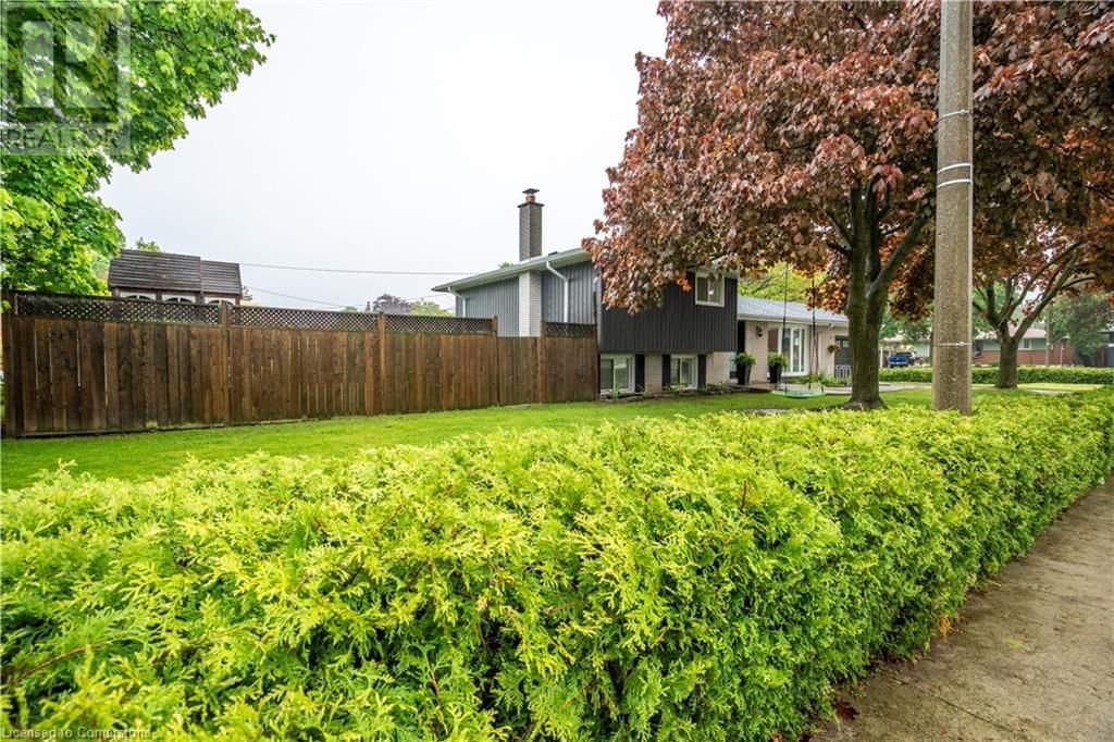2 LYNFORD AVENUE Image 4